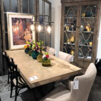 Emma Table