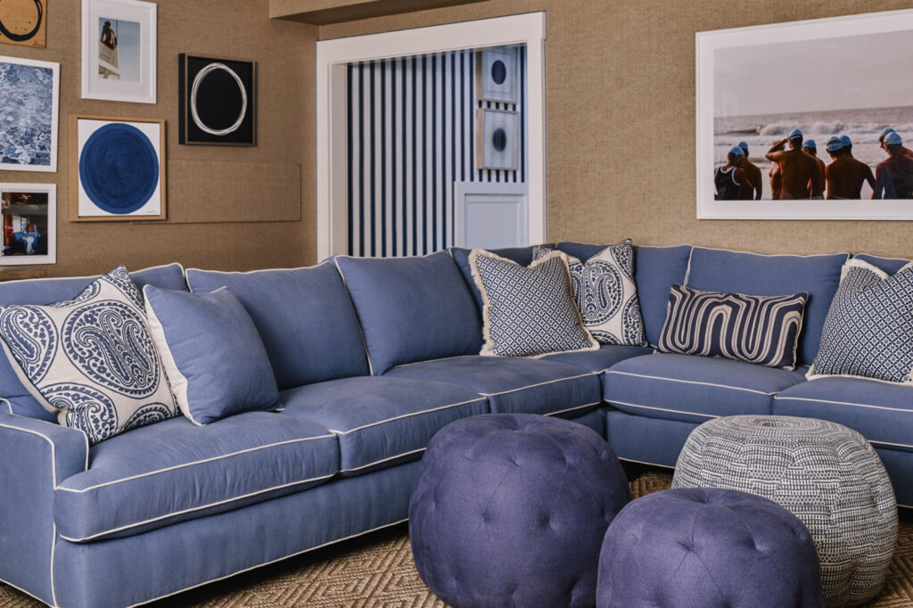 Lee Sectional