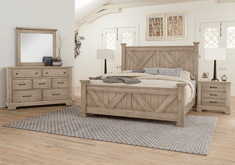 Cool Rustic Clear Maple Bedroom